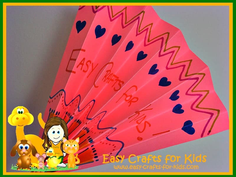 Easy folded paper fan