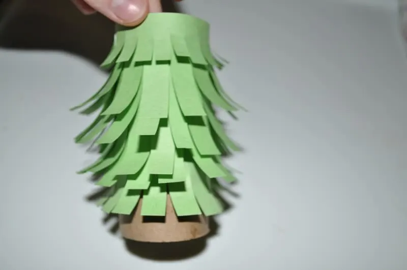 Toilet paper roll Christmas tree