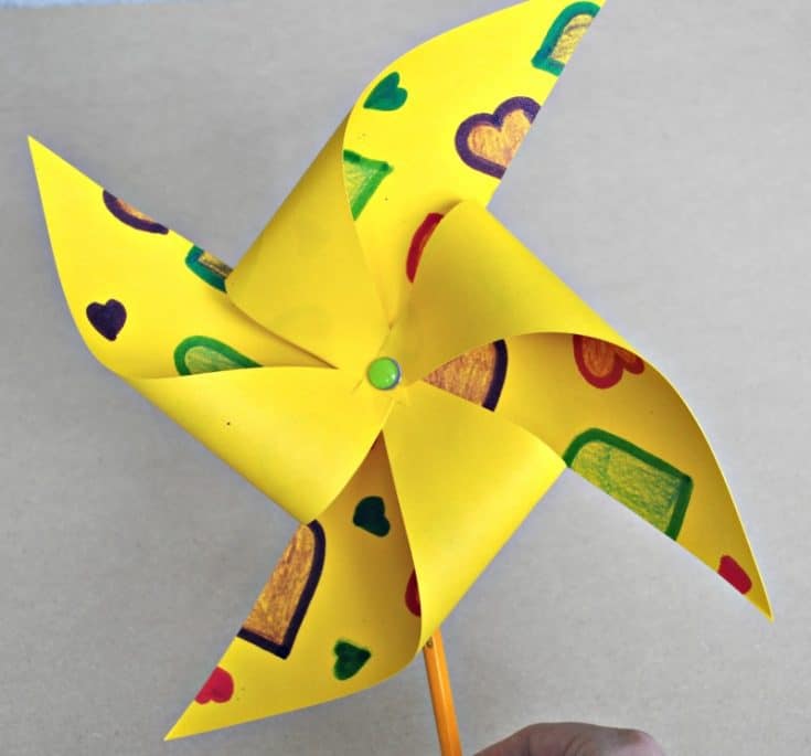 Construction Paper Crafts: 6 winter projects using supplies you