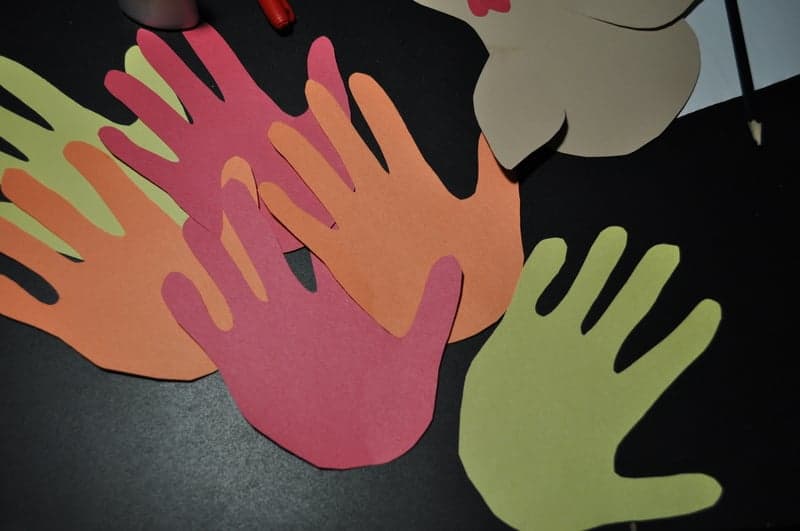 handprints for turkey