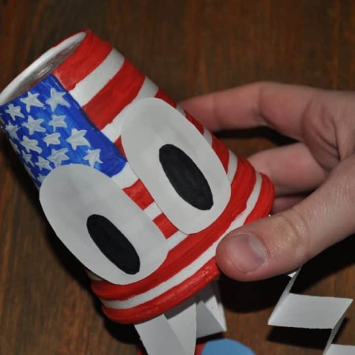 Patriotic cup craft