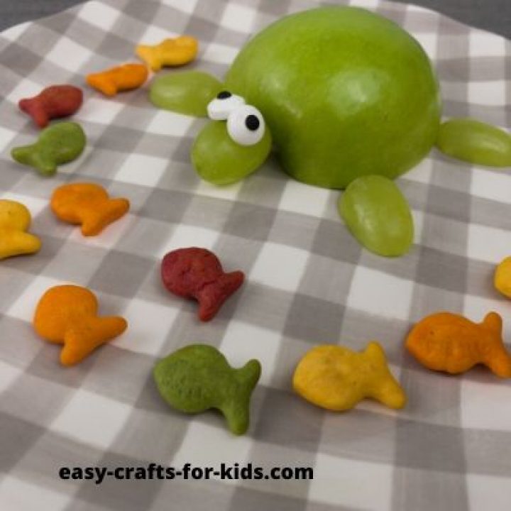 easy turtle craft with food