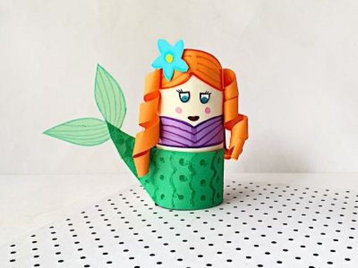 Mermaid Toilet Paper Roll Craft - Easy Crafts For Kids