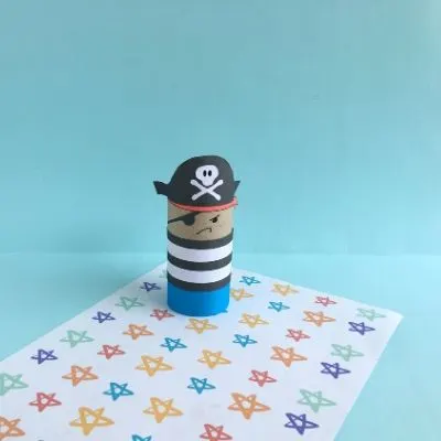 pirate craft with toilet paper roll