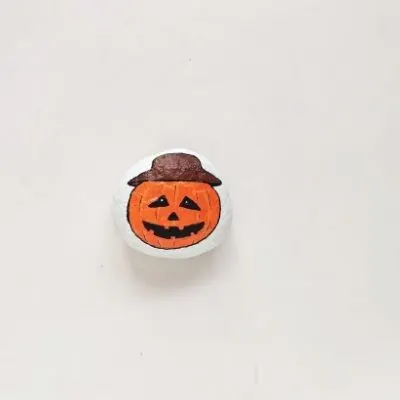 pumpkin halloween rock painting idea