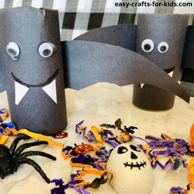 bat craft with toilet paper roll