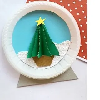 Christmas tree craft with paper plate