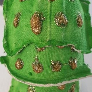 christmas tree egg carton craft