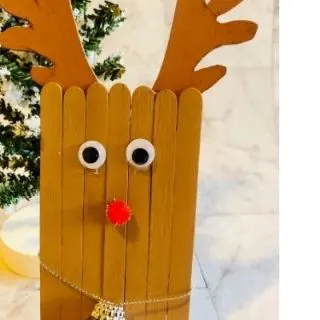 popsicle stick reindeer