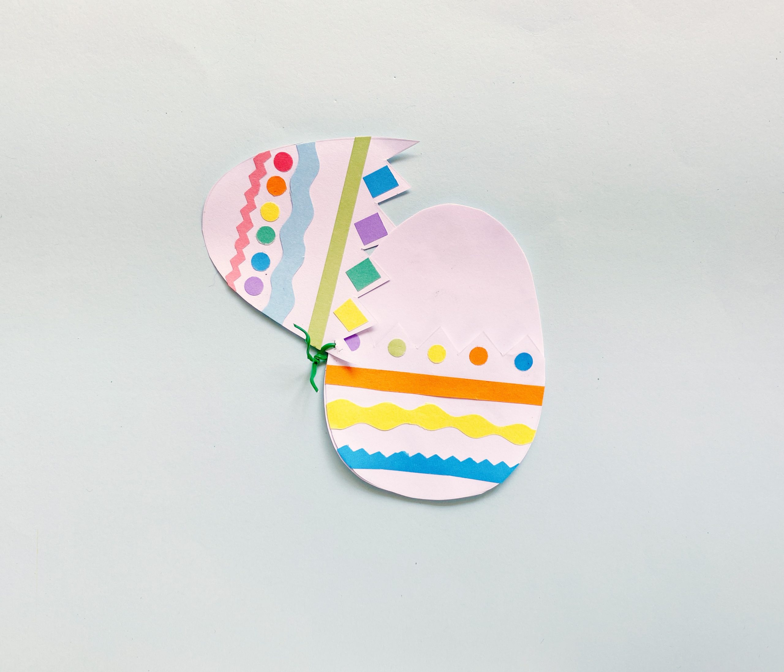 easter hatching chick picture