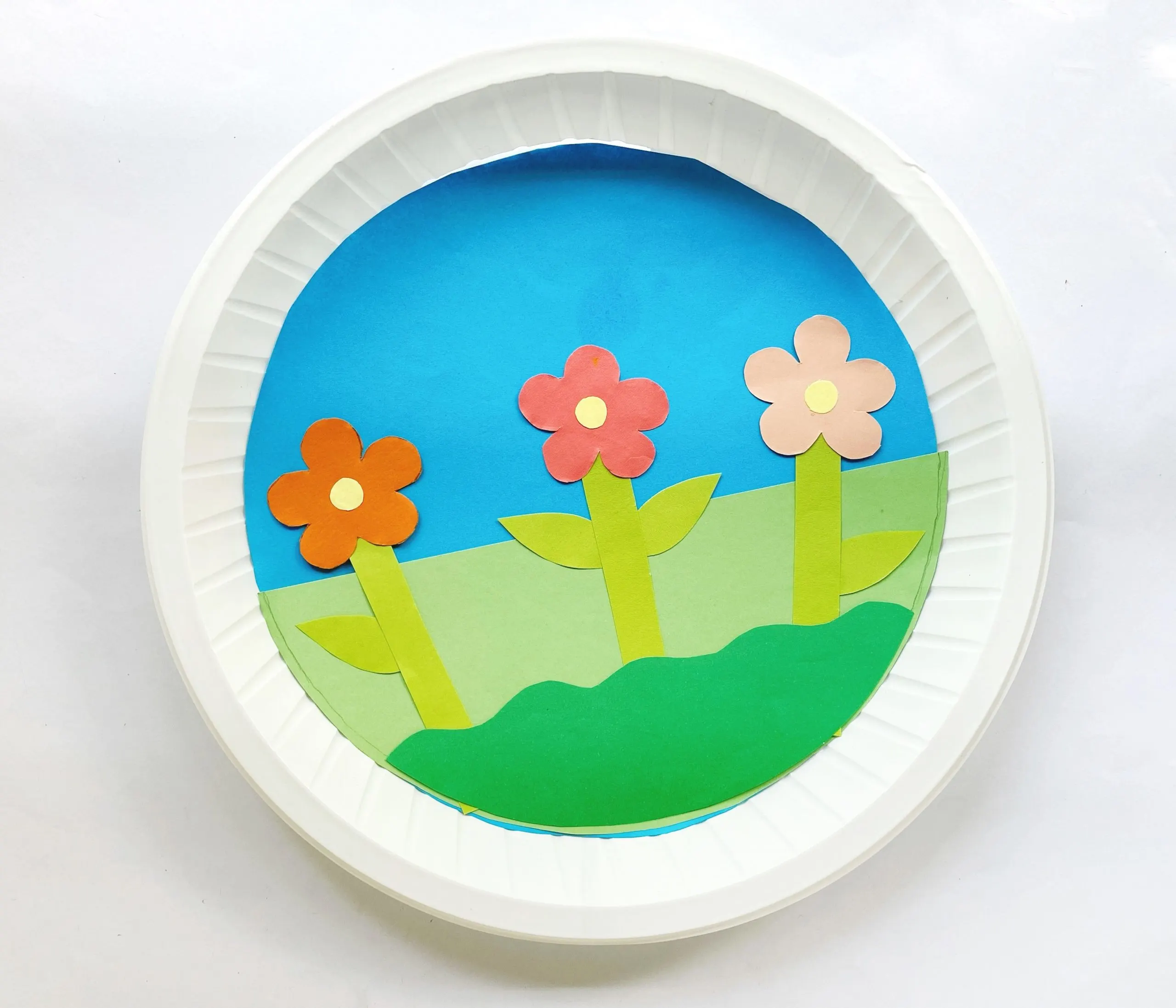 how to make a paper plate garden with flowers