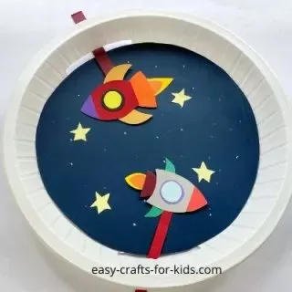 Space rocket craft with paper plate