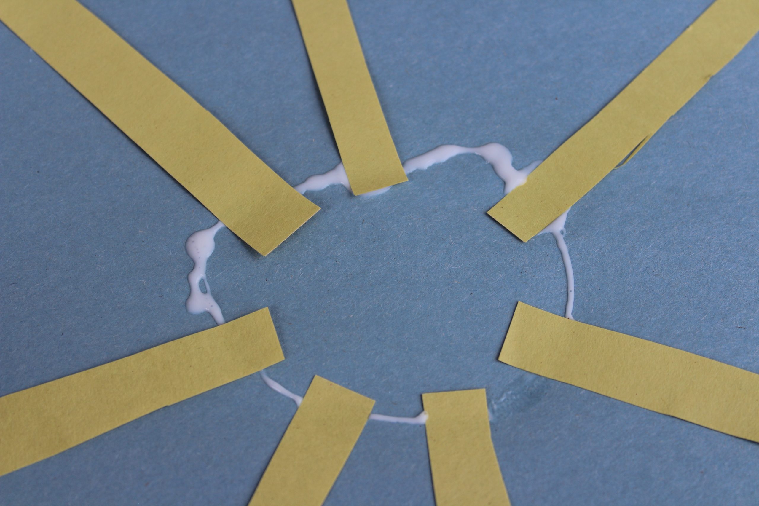 how to make a paper sunflower