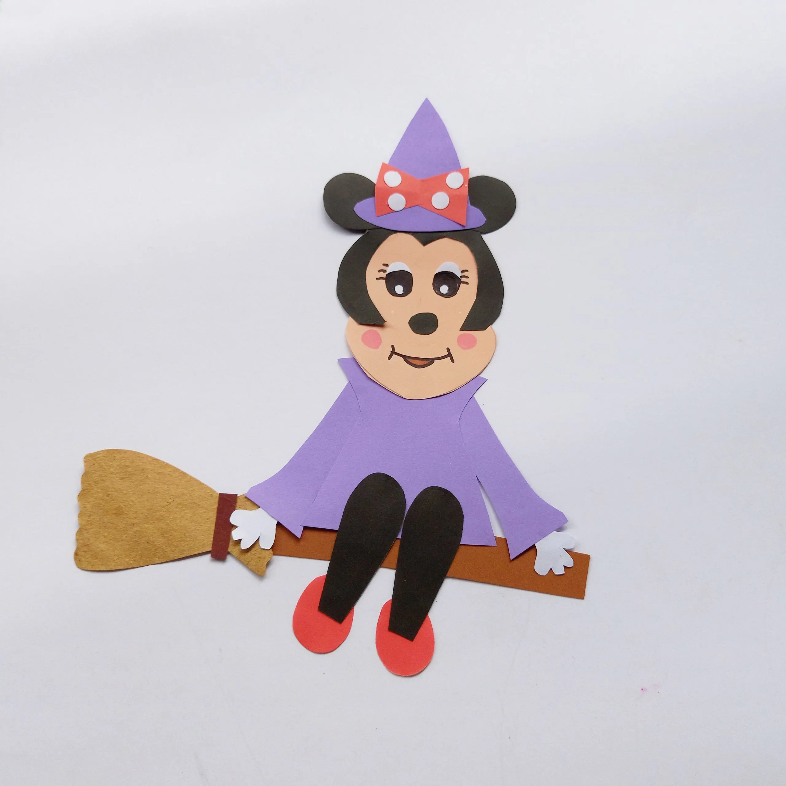 minnie mouse witch craft