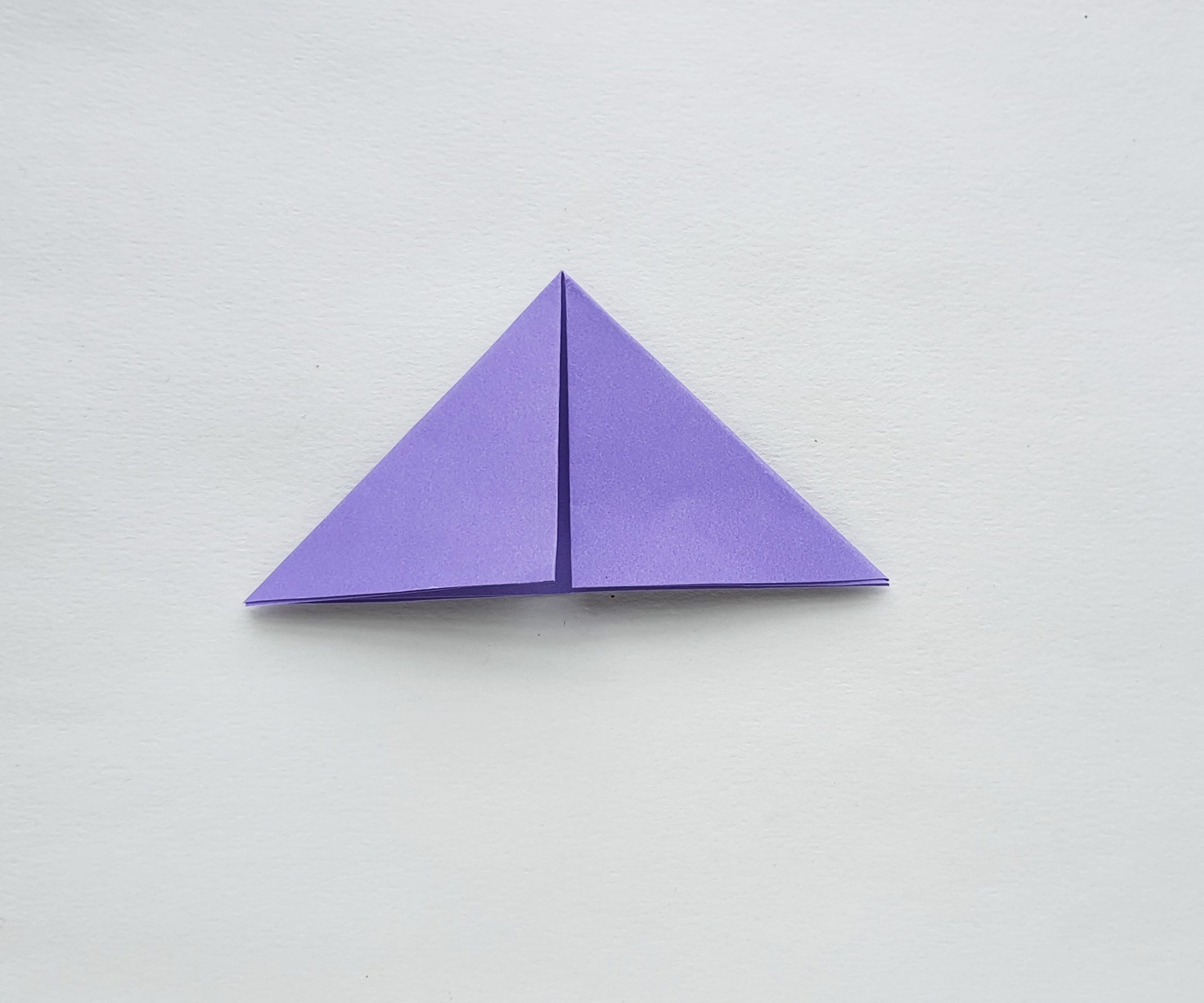 how to fold paper to make witches body