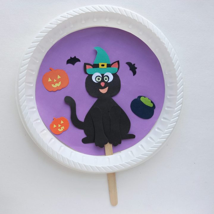 cat witch craft with paper plate