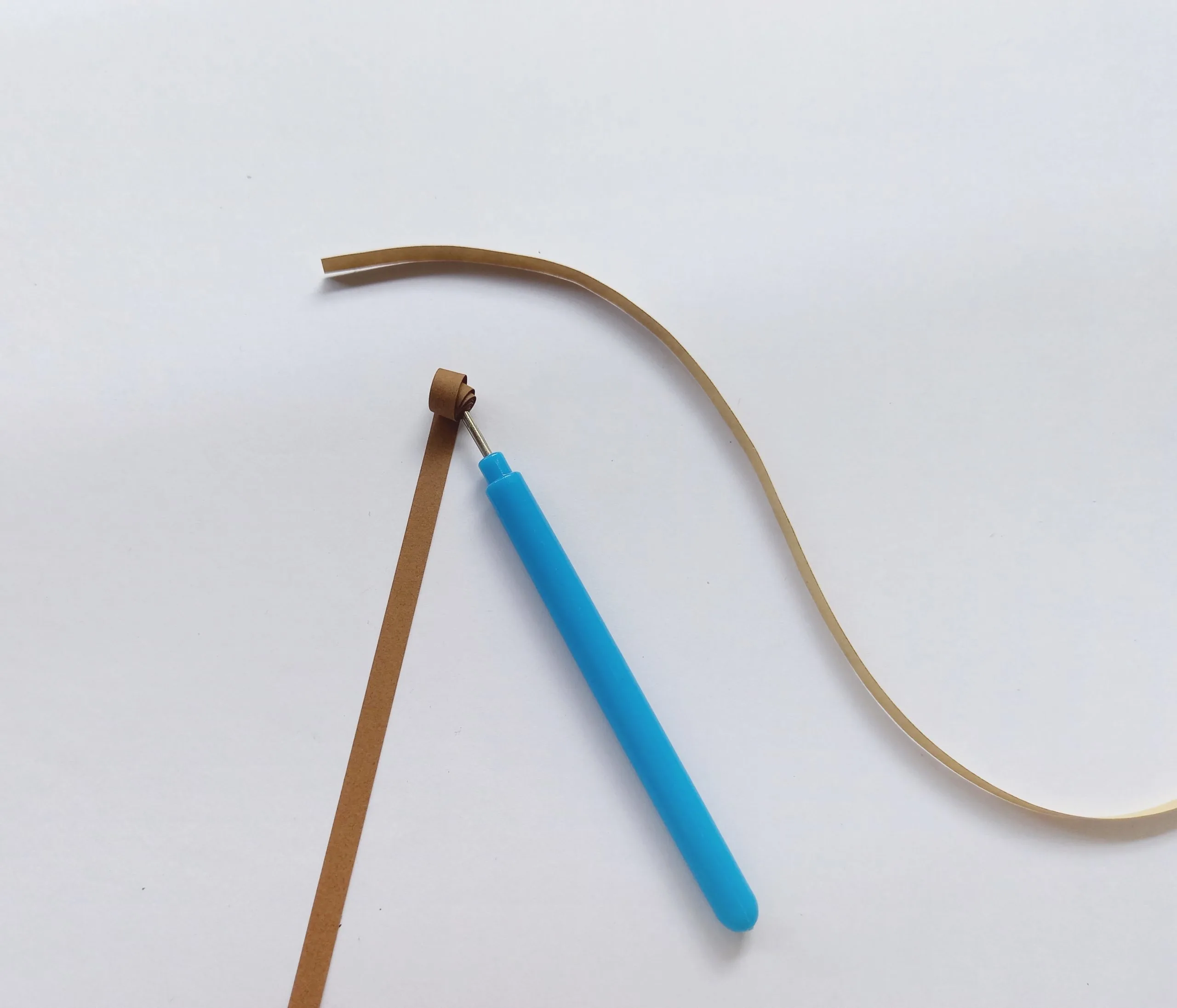 how to quill paper technique