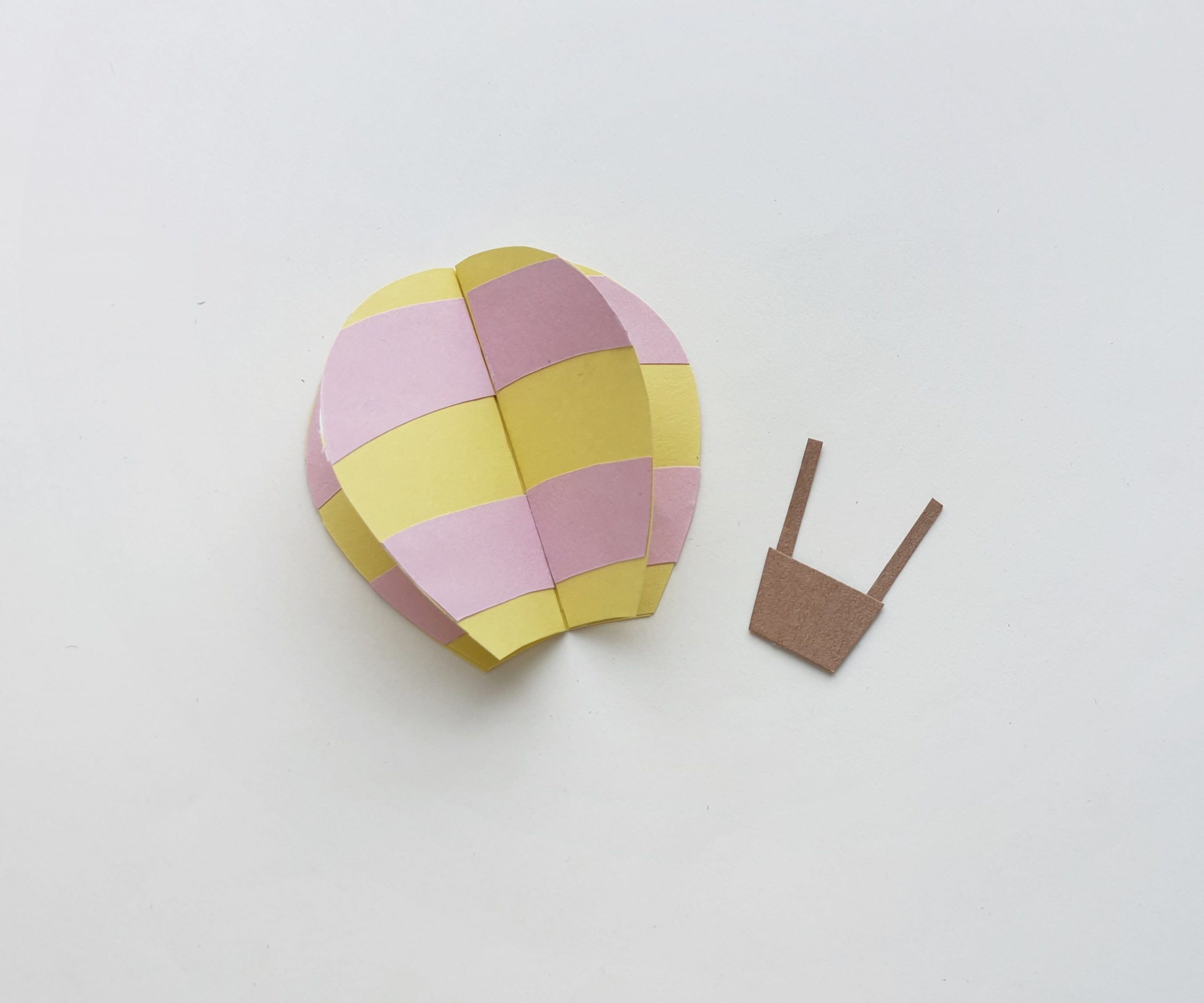 air balloon craft with paper