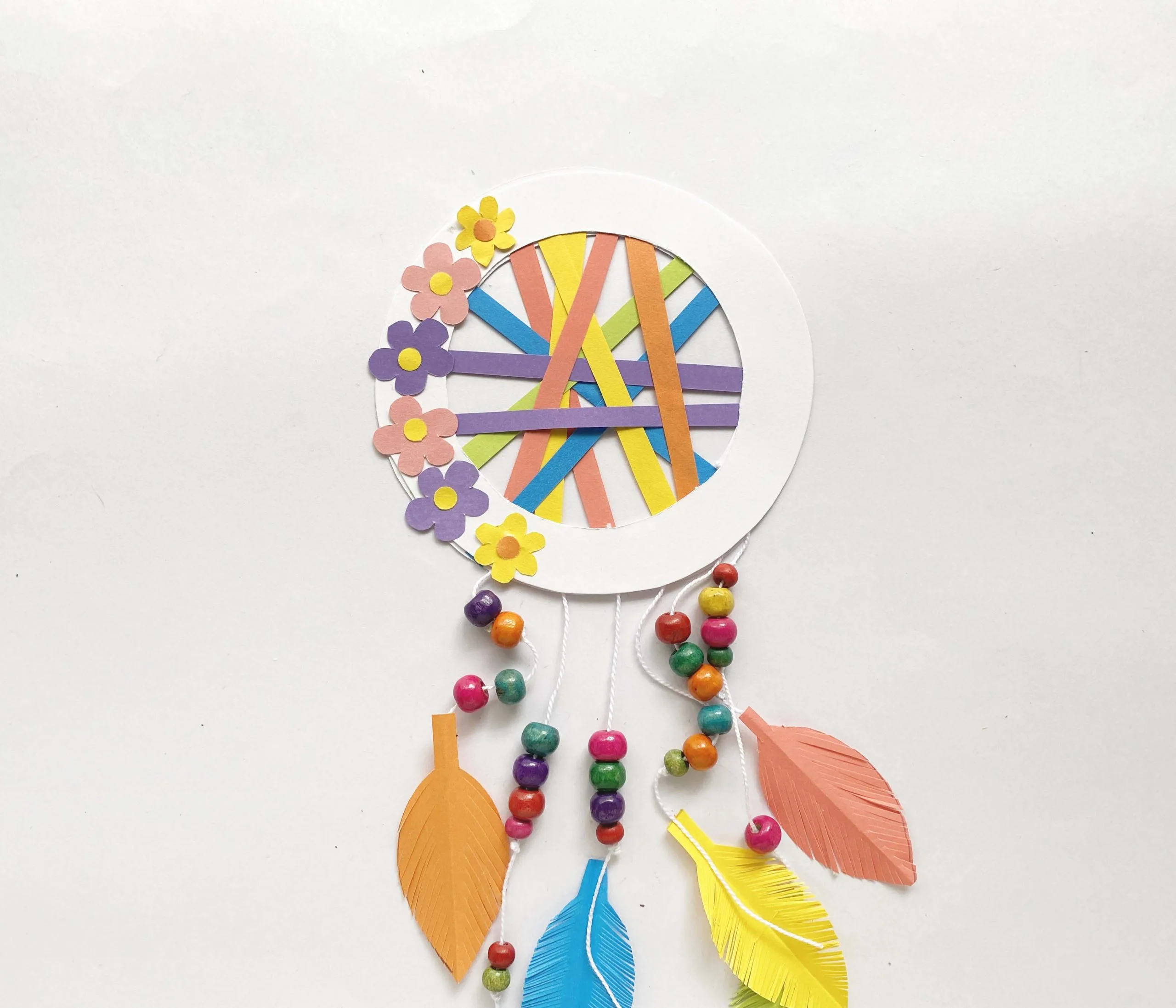 how to make a dream catcher with paper and beads