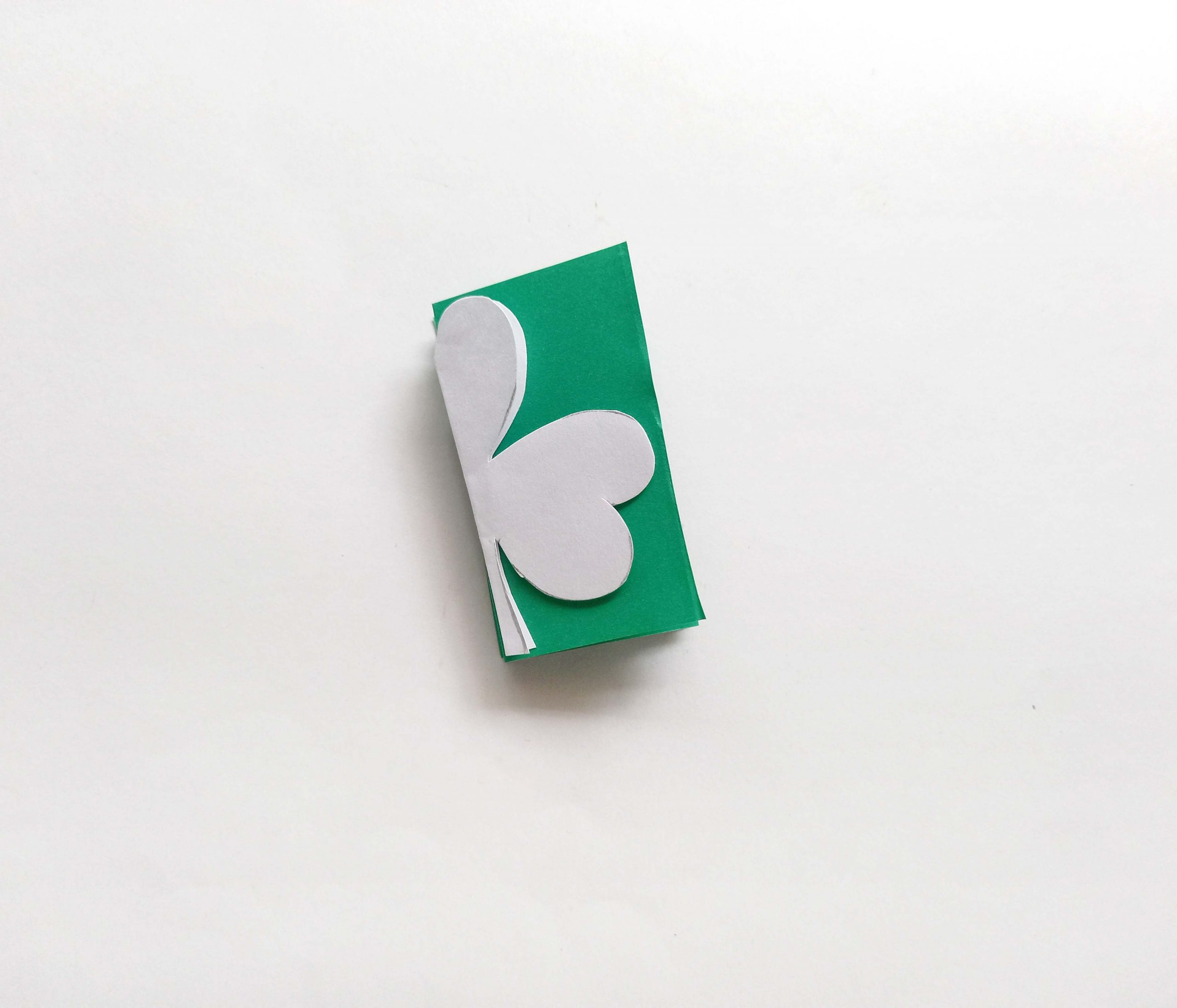 how to make a shamrock card