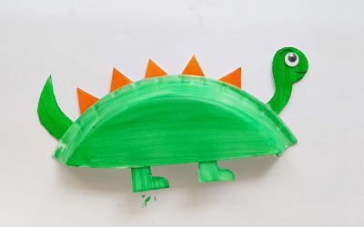 dinosaur craft with paper plate