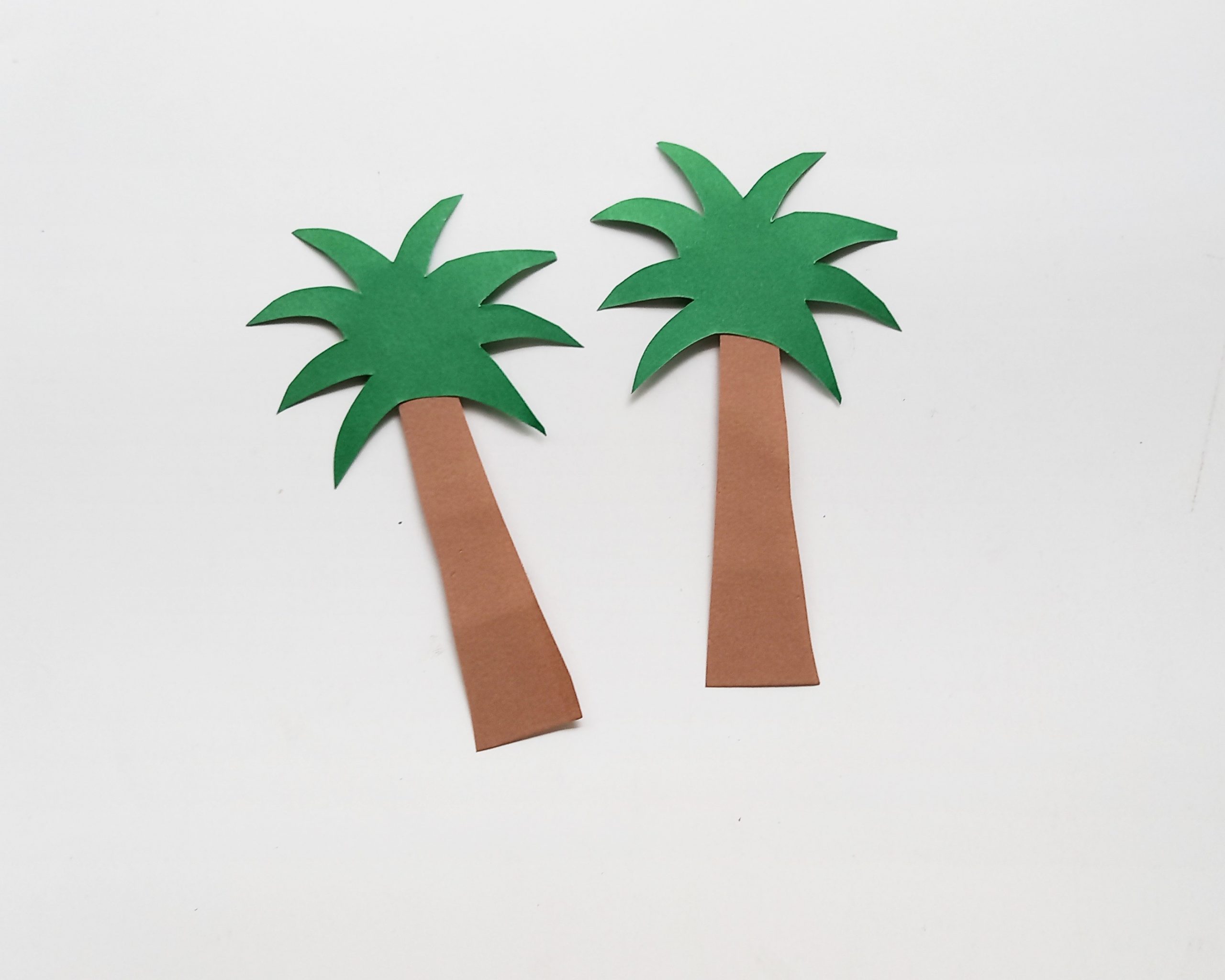 paper palm tree craft