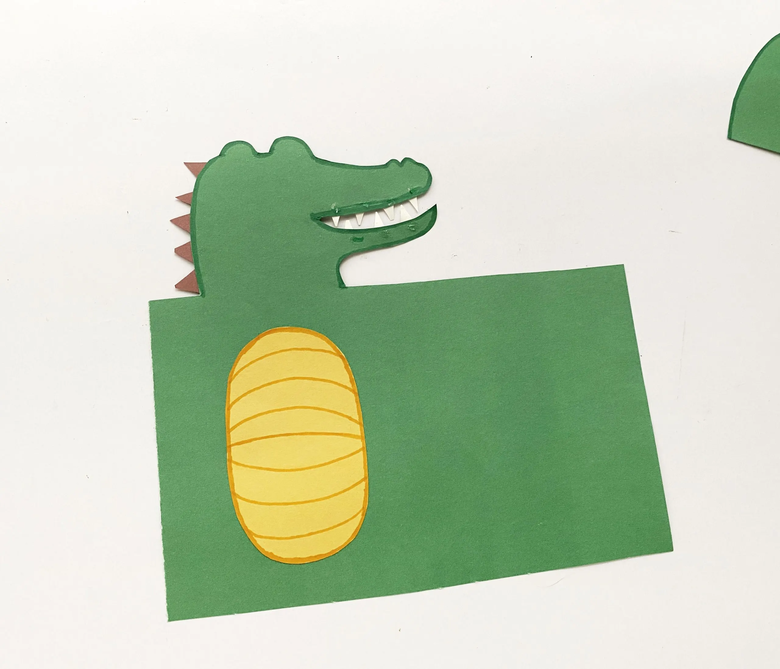 how to make a toilet paper roll alligator