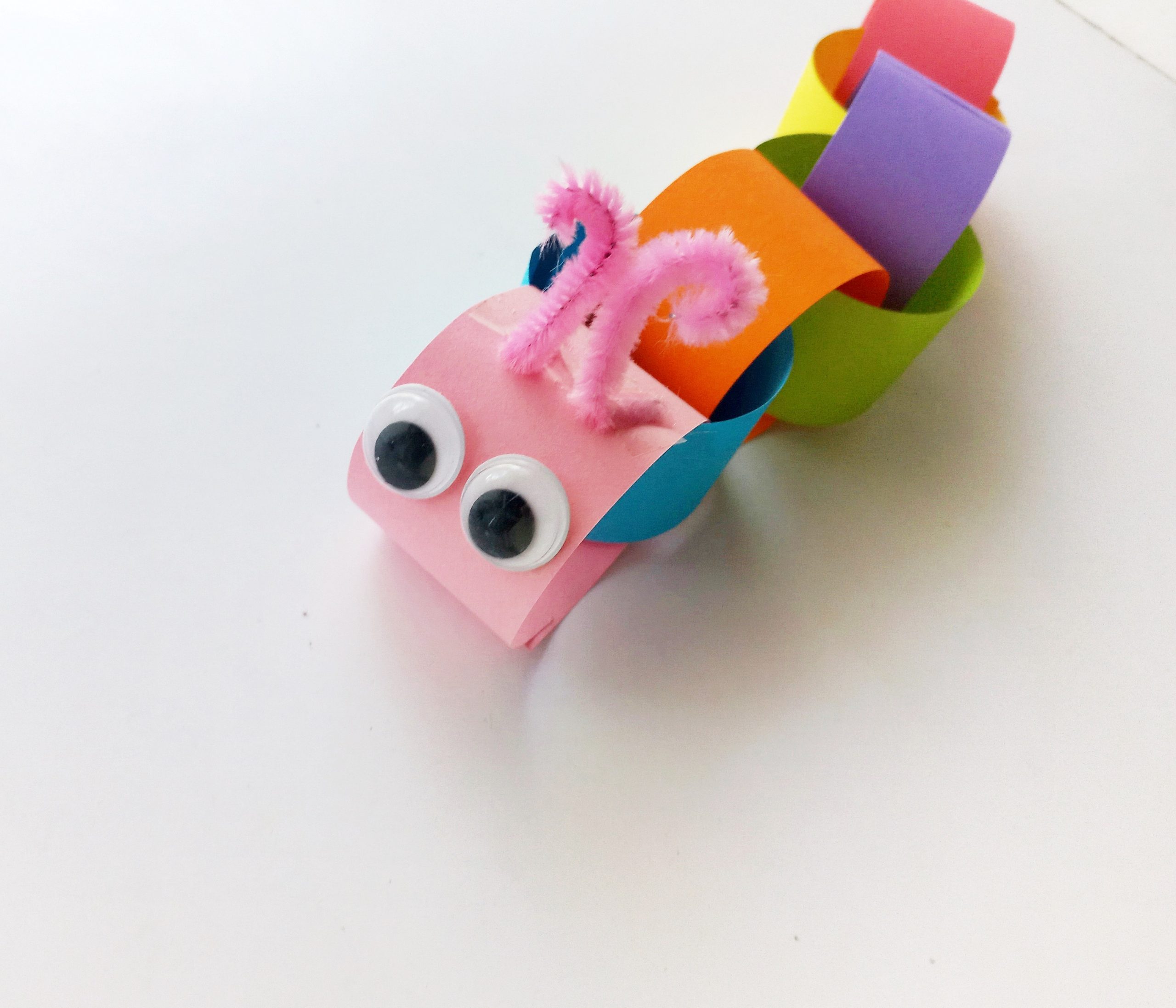 caterpillar craft tutorial