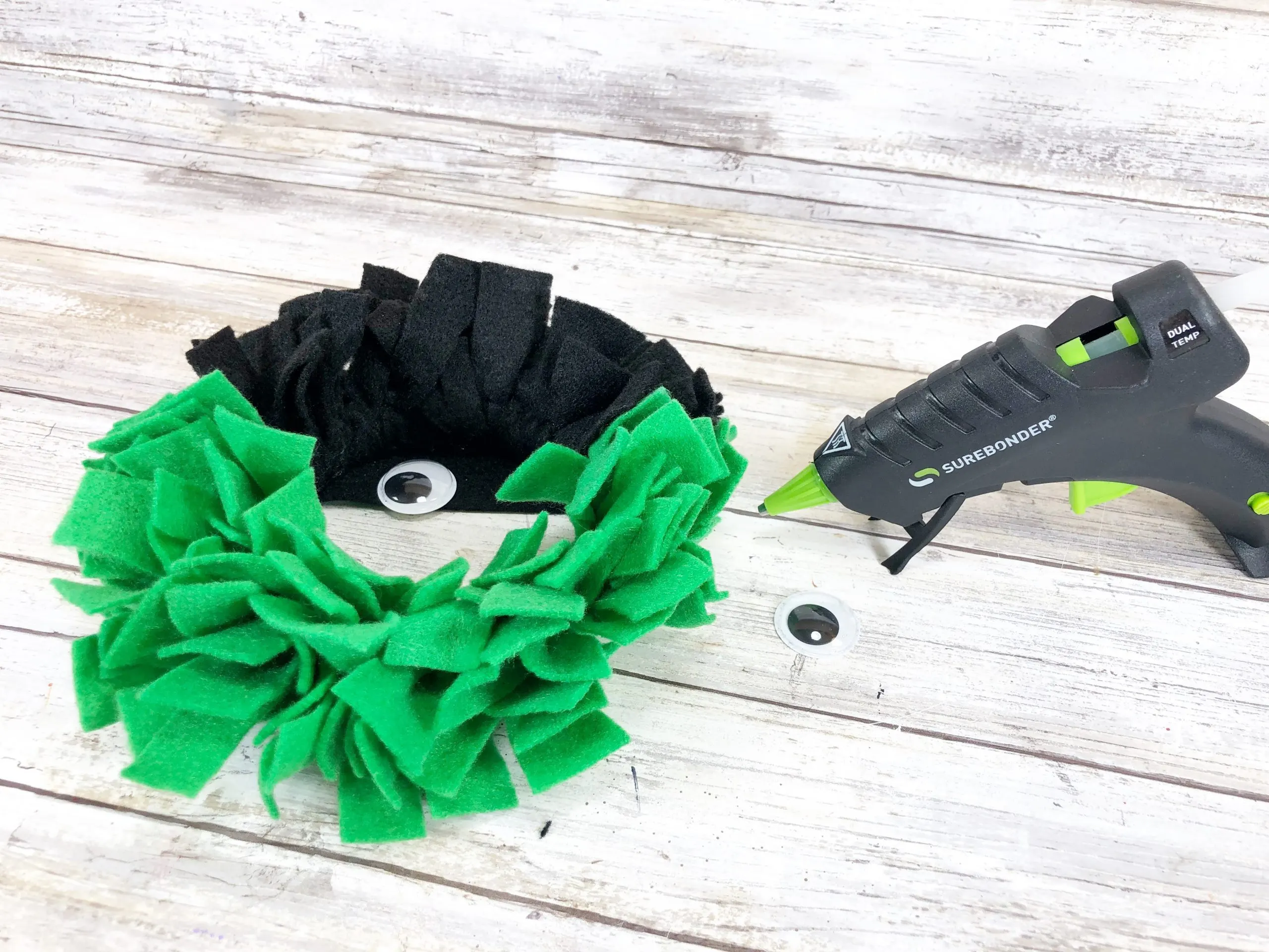 frankenstein felt craft for kids