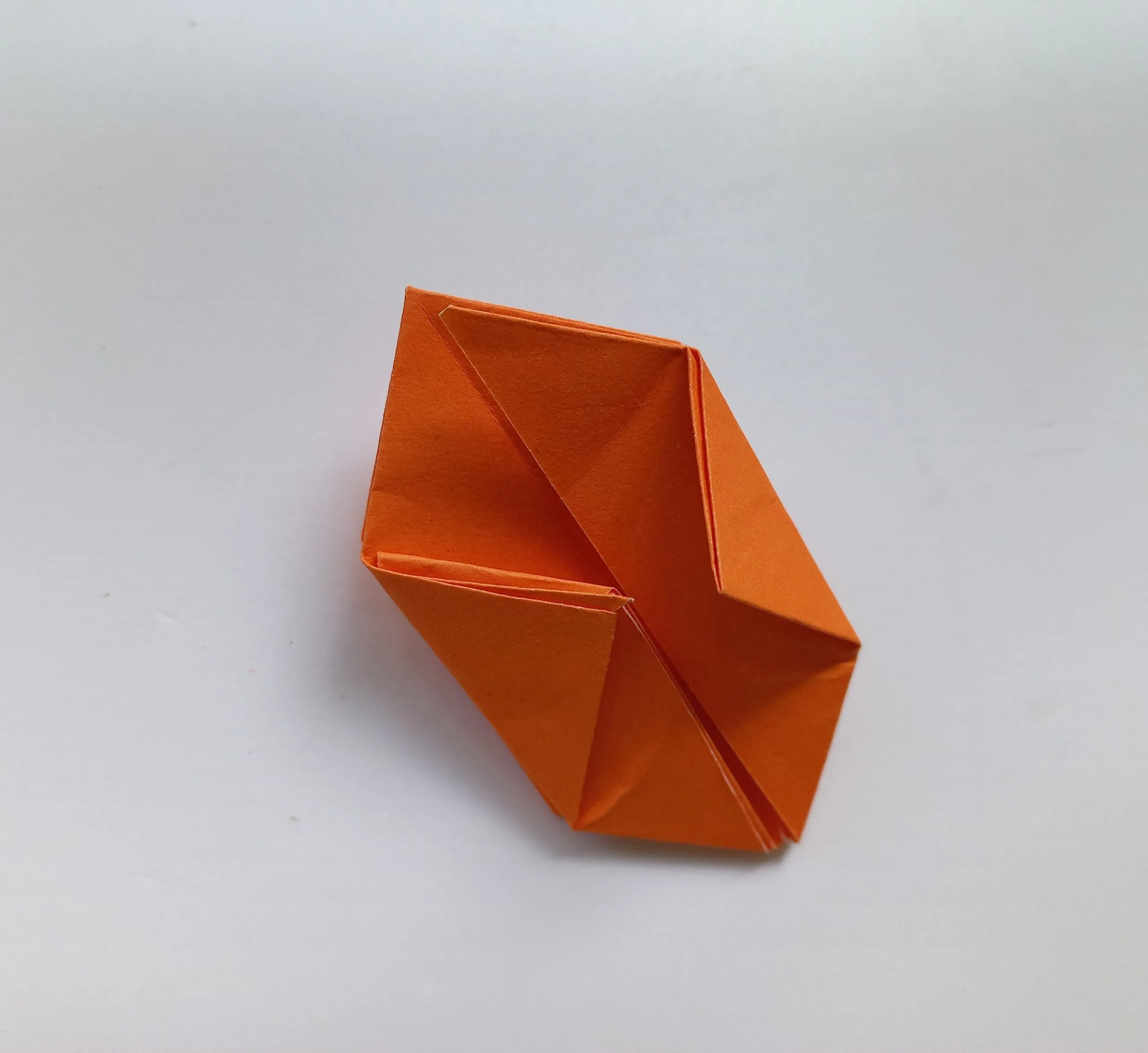 how to make a 3D pumpkin for Halloween
