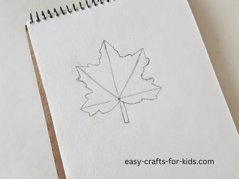 how to draw a maple leaf on paper