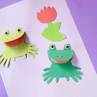 Handprint Frogs