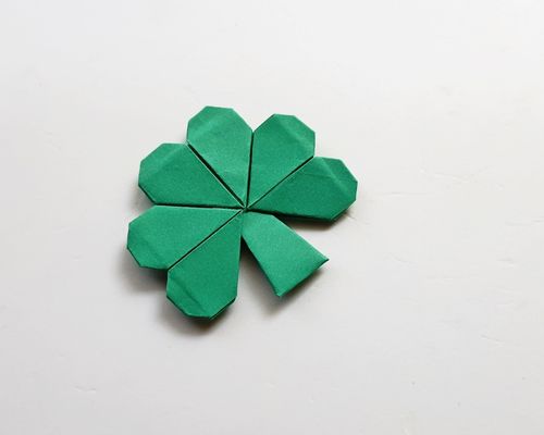 shamrock st patricks origami