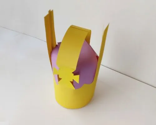 how to make a paper crown for King