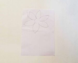how to draw daffodil flower